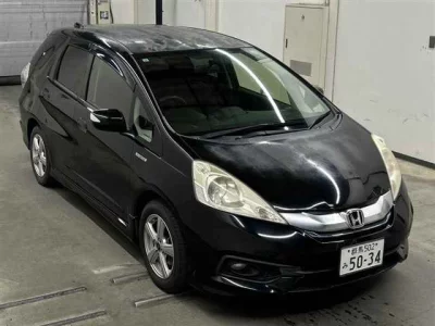 HONDA FIT SHUTTLE