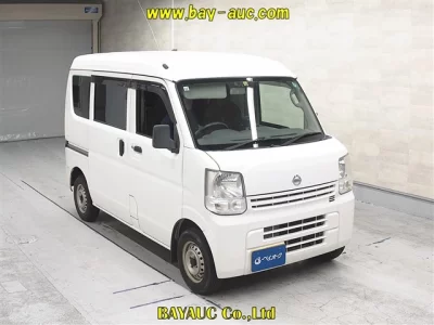 NISSAN CLIPPER VAN