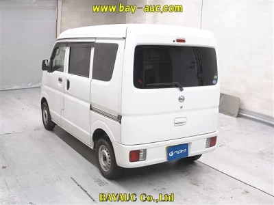 NISSAN CLIPPER VAN