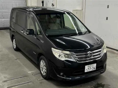NISSAN SERENA