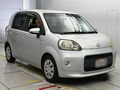 TOYOTA PORTE