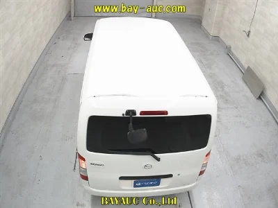 MAZDA BONGO VAN