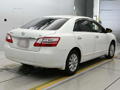 TOYOTA PREMIO