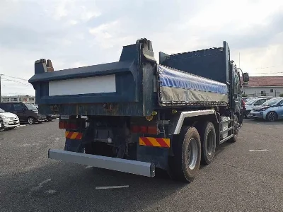 ISUZU GIGA