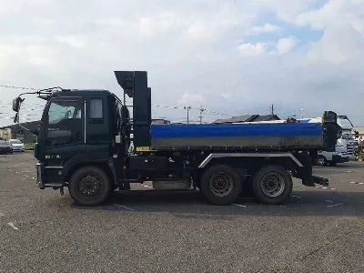 ISUZU GIGA