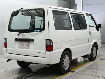 MAZDA BONGO VAN