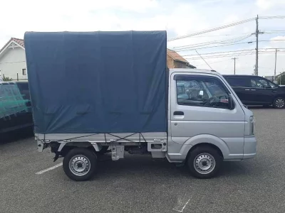 NISSAN CLIPPER TRUCK