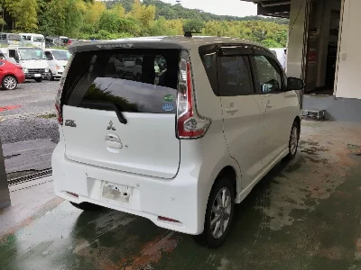 MITSUBISHI EK CUSTOM