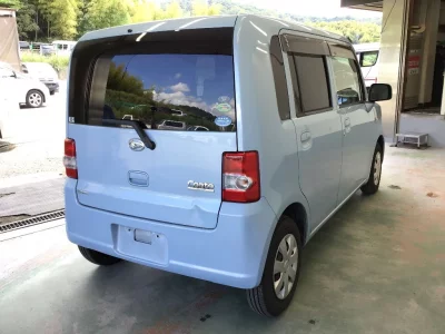 DAIHATSU MOVE CONTE