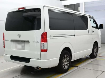Статистика аукционов Toyota HiAce Van