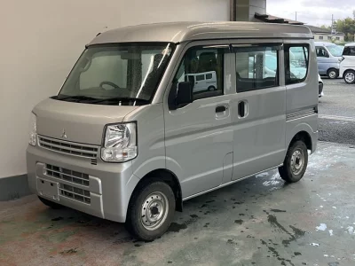 MITSUBISHI MINICAB