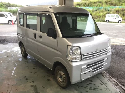 MITSUBISHI MINICAB