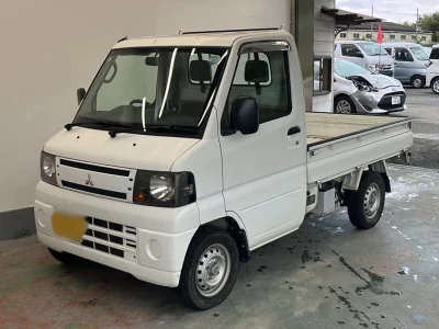 MITSUBISHI MINICAB TRUCK