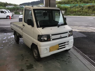 MITSUBISHI MINICAB TRUCK