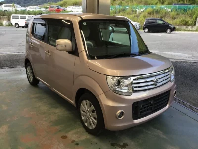 SUZUKI MRWAGON