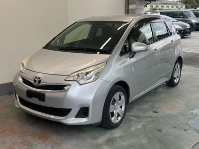 TOYOTA RACTIS
