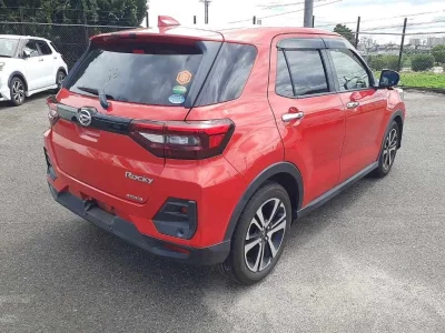 DAIHATSU ROCKY
