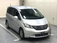 Цена авто Honda Freed с аукционов Японии, номер кузова GB3, пробег 198 000, оценка 2