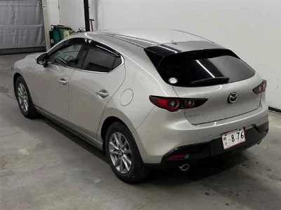 MAZDA MAZDA3 FASTBACK
