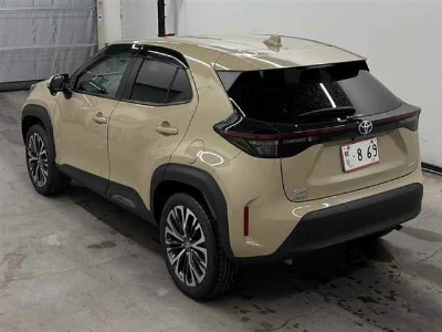 TOYOTA YARIS CROSS