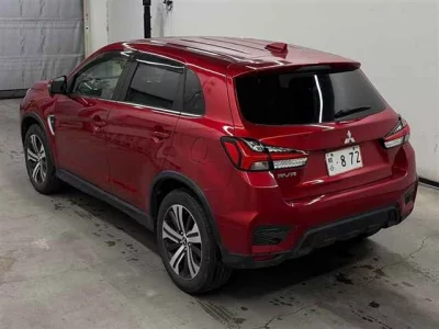 MITSUBISHI RVR