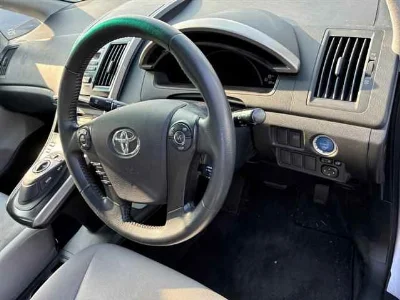 TOYOTA SAI