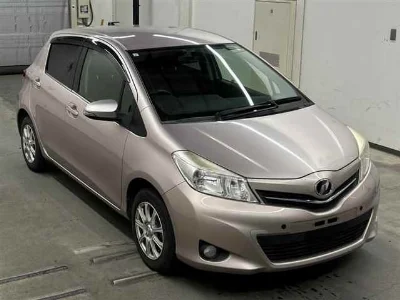 TOYOTA VITZ