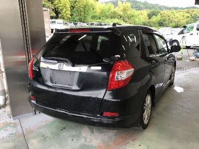 HONDA FIT SHUTTLE