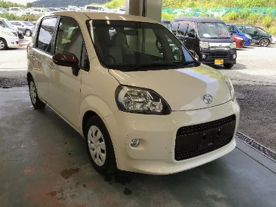 TOYOTA PORTE