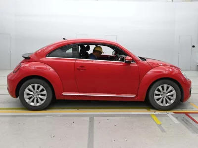 VOLKSWAGEN THE BEETLE