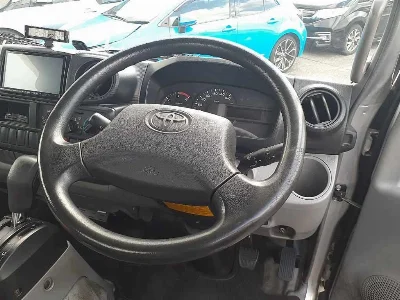 TOYOTA DYNA