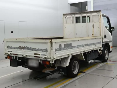 TOYOTA DYNA
