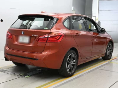 BMW 2 SERIES