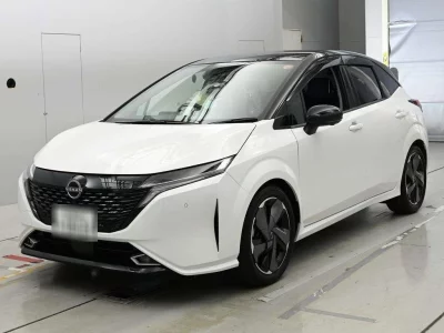 NISSAN AURA
