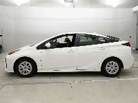 Цена авто Toyota Prius с аукционов Японии, номер кузова ZVW51, пробег 46 000, оценка 3