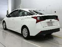 Цена авто Toyota Prius с аукционов Японии, номер кузова ZVW51, пробег 46 000, оценка 3