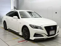 Toyota CROWN HYBRID
