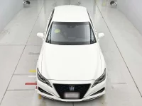 Toyota CROWN HYBRID