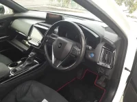 Toyota CROWN HYBRID