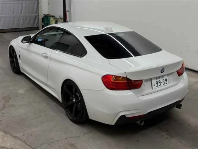 BMW 4 SERIES