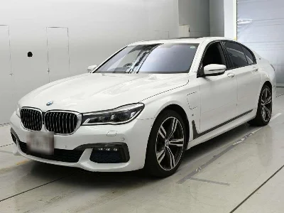 BMW 7 SERIES