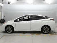 Цена авто Toyota Prius с аукционов Японии, номер кузова ZVW50, пробег 48 000, оценка 8