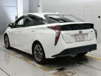 Цена авто Toyota Prius с аукционов Японии, номер кузова ZVW50, пробег 48 000, оценка 8