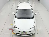 Цена авто Toyota Prius с аукционов Японии, номер кузова ZVW50, пробег 48 000, оценка 8