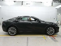 Цена авто Toyota Crown Crossover с аукционов Японии, номер кузова AZSH35, пробег 49 000, оценка 3