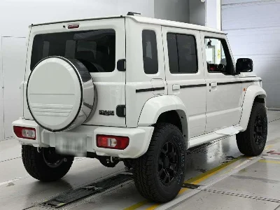 SUZUKI JIMNY NOMADE
