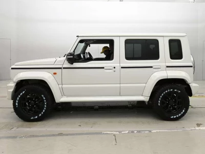 SUZUKI JIMNY NOMADE