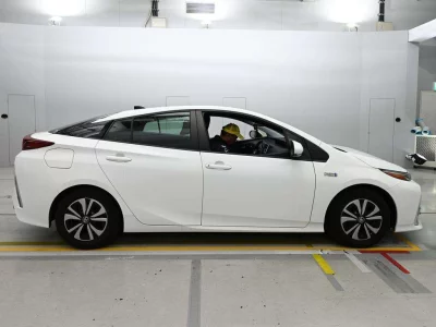 TOYOTA PRIUS PHV