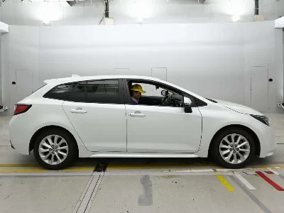 TOYOTA COROLLA TOURING