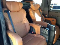 Цена авто Toyota Vellfire с аукционов Японии, номер кузова AAHH40W, пробег 28 000, оценка 1